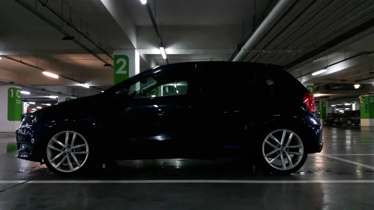 17-inch Mirabeau alloy wheels from Polo 6C OEM