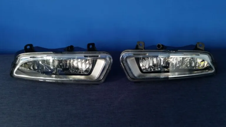 R-Line/GTI fog lights + OSRAM H8 Cool Blue Intense XenonLook 4200K