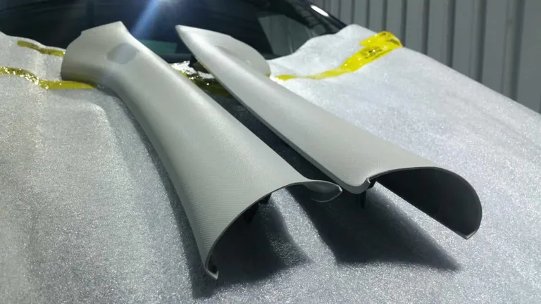 Removing upper A-pillar trims