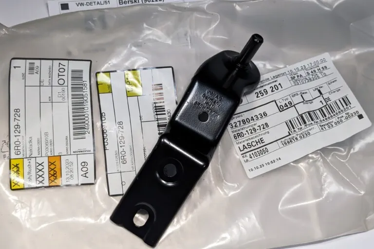 Air filter housing mount &#8211; Polo 6R WRC Street