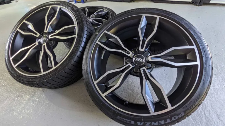 Audi S1 ‘Coke Bottle’ 18" alloy wheels – teaser