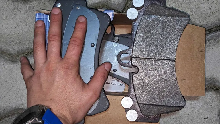 New front brake pads – Black Diamond Fast Road