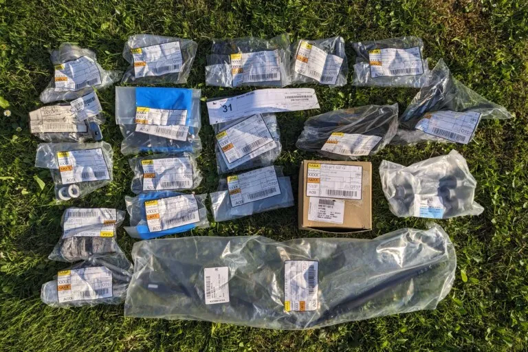 Refresh front suspension components &#8211; new assembly carrier bolts and nuts