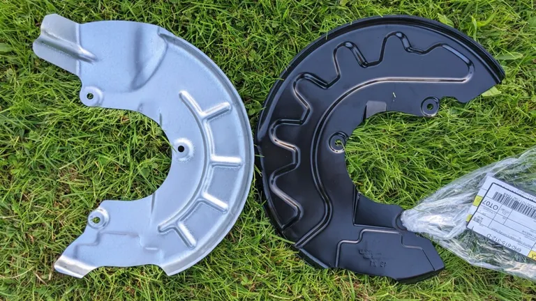 Brake Disc Shields to Brembo 17Z Calipers in Polo 6R
