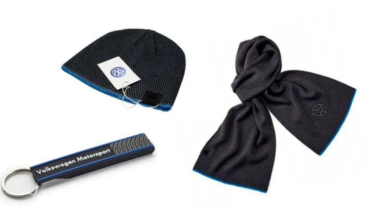 Winter VW clothes (beanie hat & scarf in dark gray/BLUE)