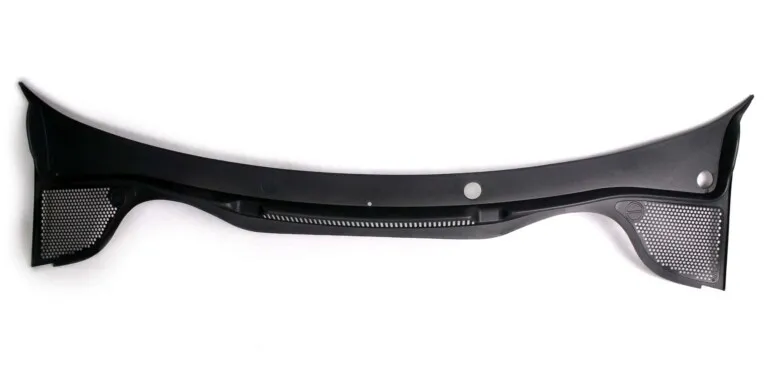 Removing plenum chamber cover