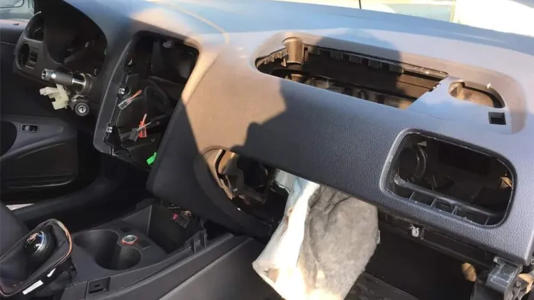 Removing front passenger airbag unit